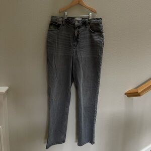 Abercrombie & Fitch Curve Love ‘90s Straight Ultra High Rise Jeans